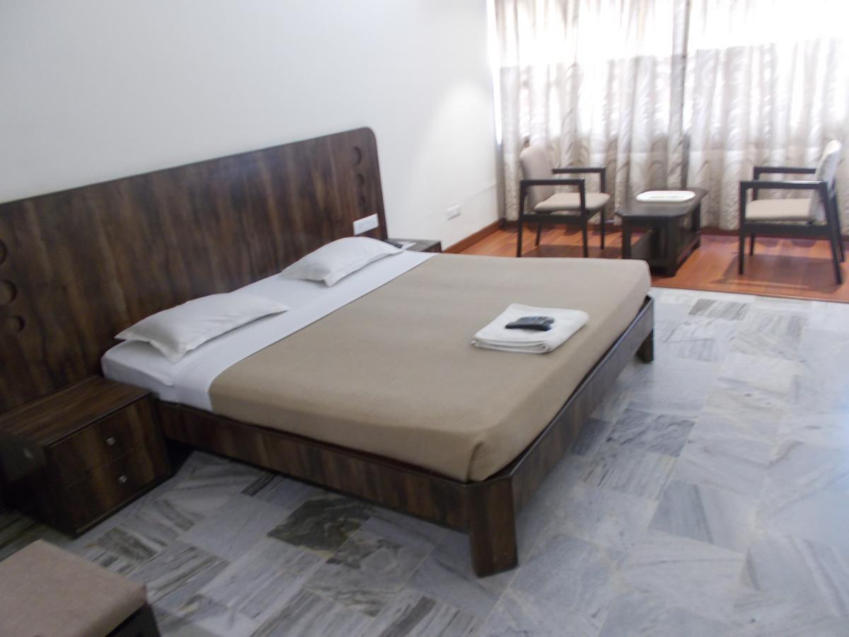 Samrat Residency Hotel Bangalore Exterior photo