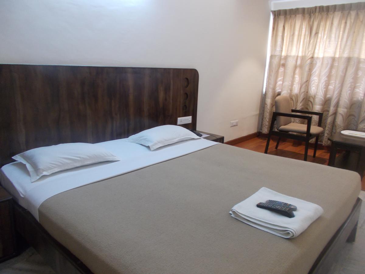 Samrat Residency Hotel Bangalore Exterior photo